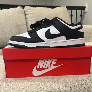 Nike Black and White Sneakers